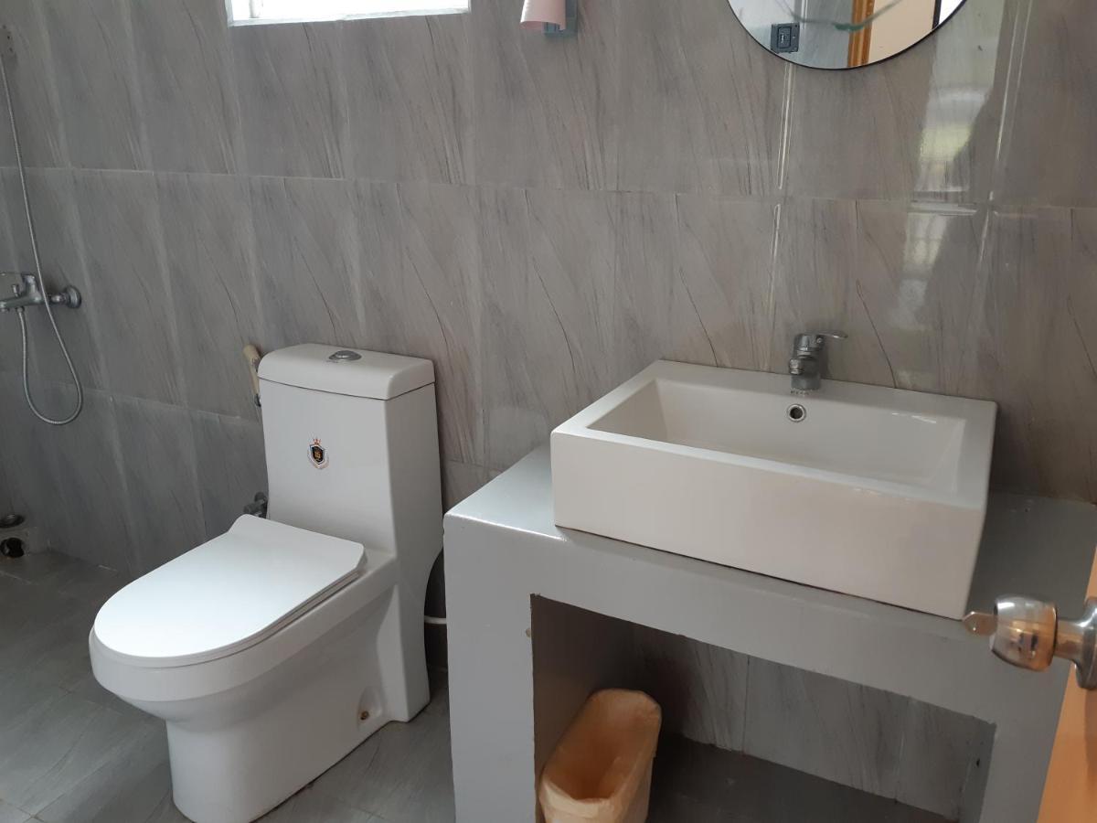 Siril Guesthouse Hostel Нувара-Елія Екстер'єр фото