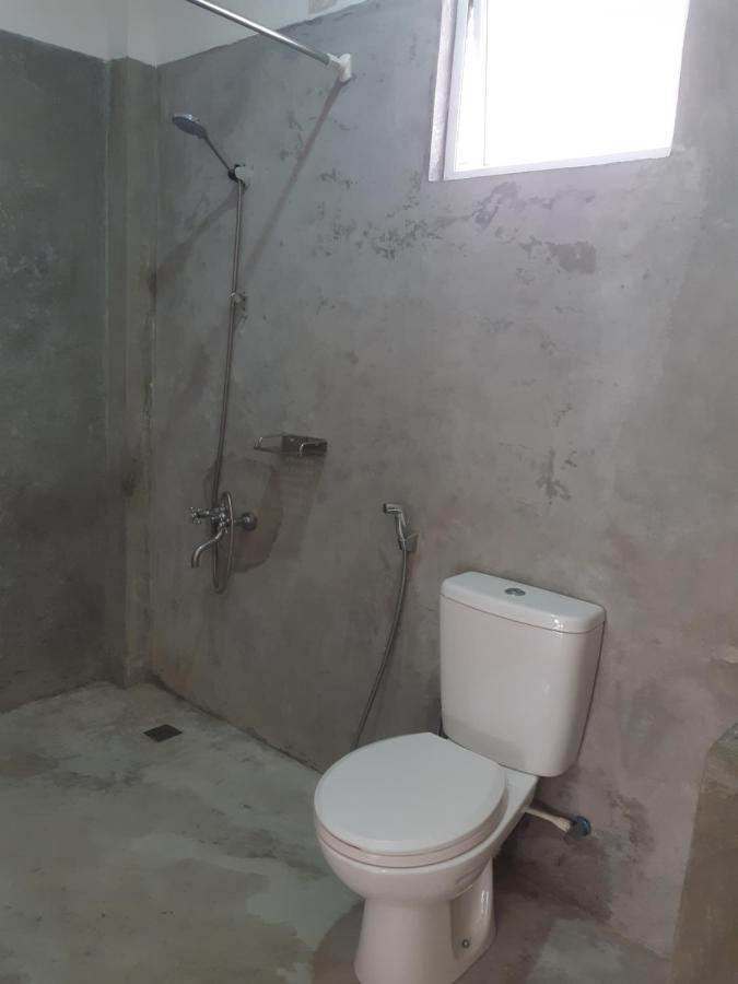 Siril Guesthouse Hostel Нувара-Елія Екстер'єр фото