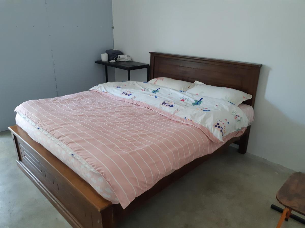 Siril Guesthouse Hostel Нувара-Елія Екстер'єр фото