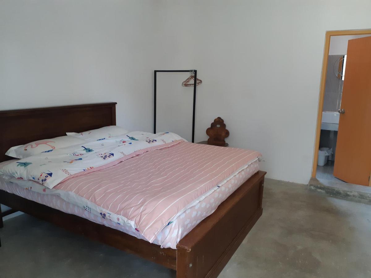 Siril Guesthouse Hostel Нувара-Елія Екстер'єр фото