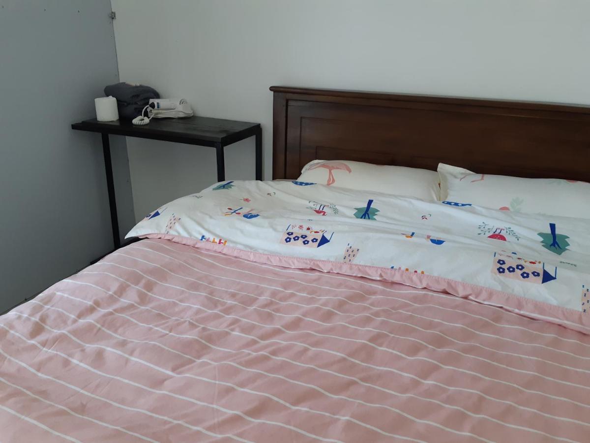 Siril Guesthouse Hostel Нувара-Елія Екстер'єр фото
